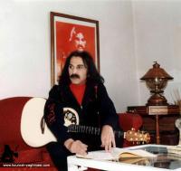 1.استاد کورش یغمایی